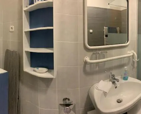 Valika Apartman Apartament Héviz